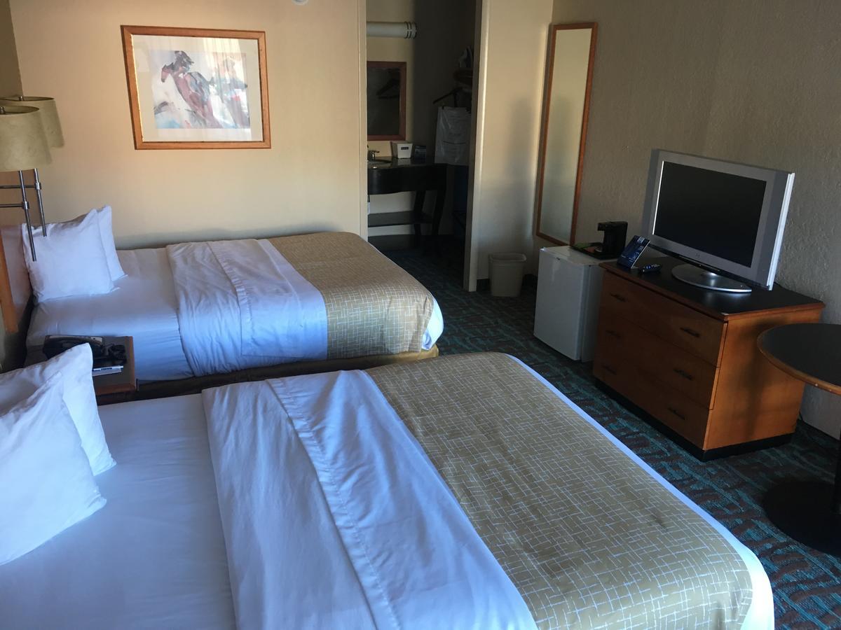 ทราเวลลอดจ์ แฮร์ริแมน Hotel Harriman ภายนอก รูปภาพ